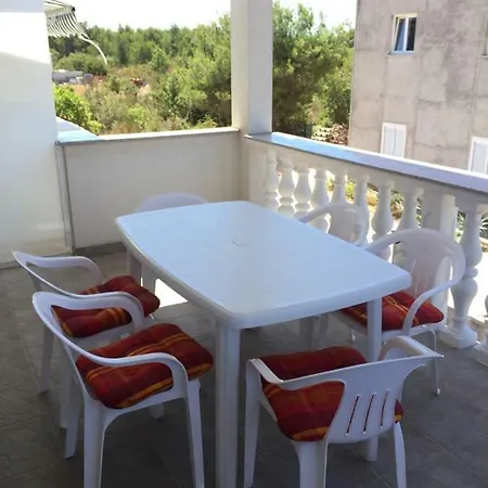 Apartament Majstorovic *